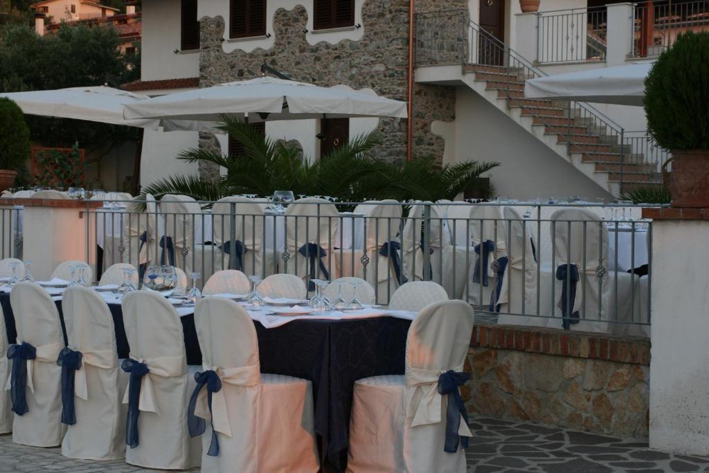 Hotel Gaudio Longobardi Exterior photo