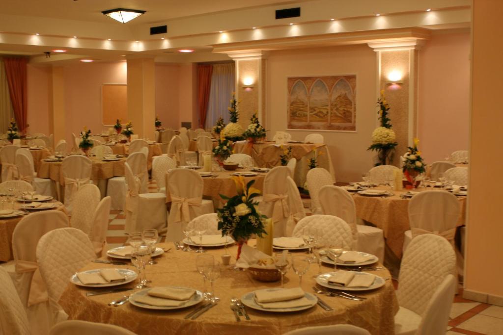 Hotel Gaudio Longobardi Exterior photo