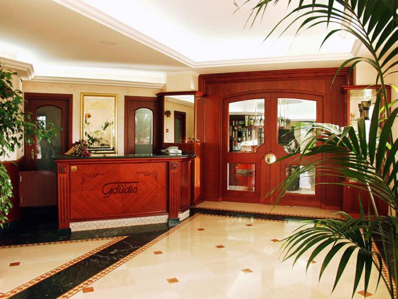 Hotel Gaudio Longobardi Exterior photo